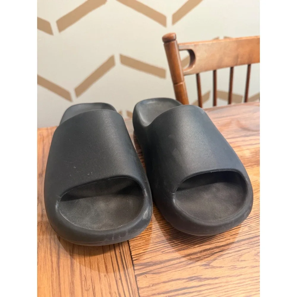 Unbranded Cloud Sandals Women Size 8 Black Chunky Platform EVA Foam Slides